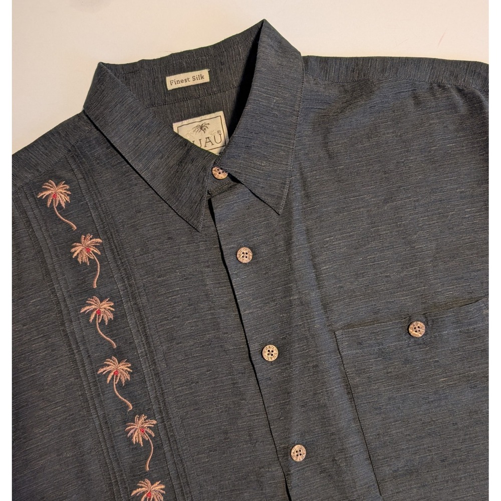 NWOT Luau Silk Blend Camp Shirt Men's L Palm Tree Embroidered Black VERY NICE!